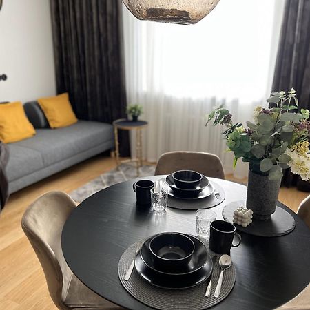 Cozy Apartment In Old Town Tartu Kültér fotó